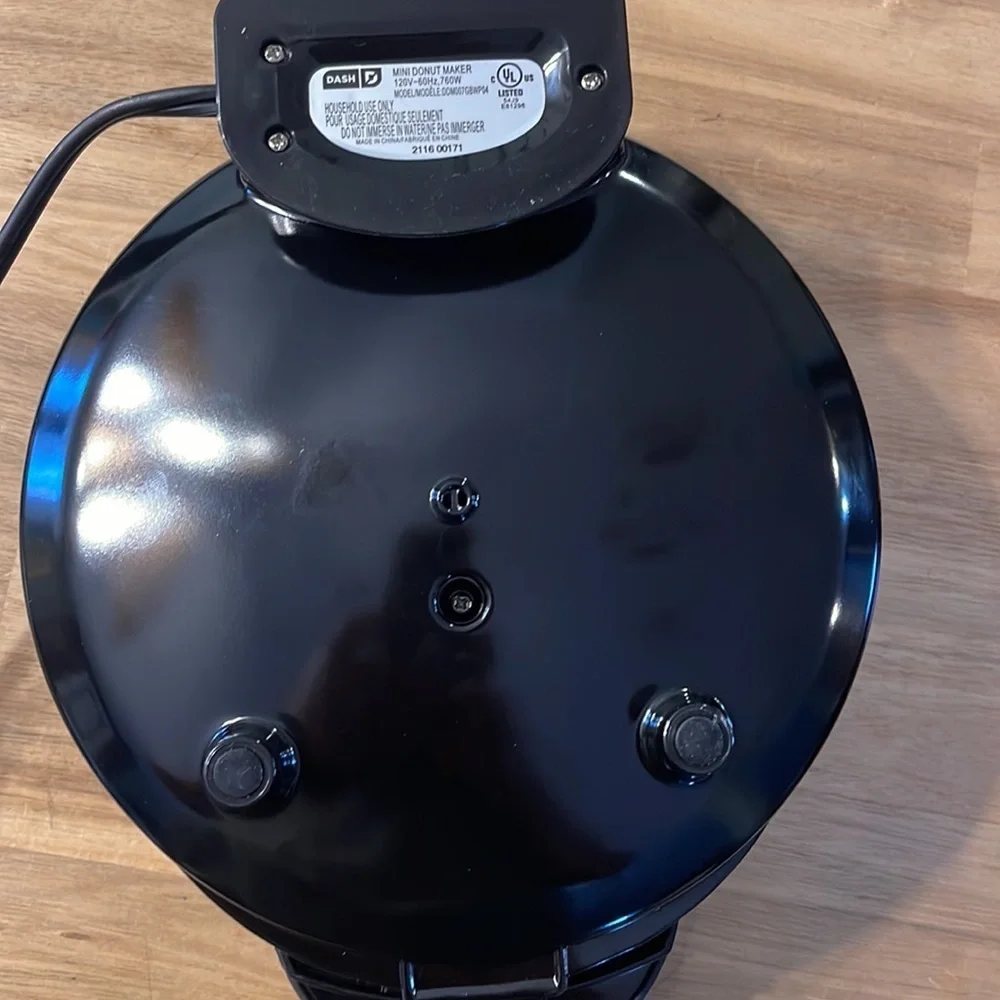 DASH donut maker